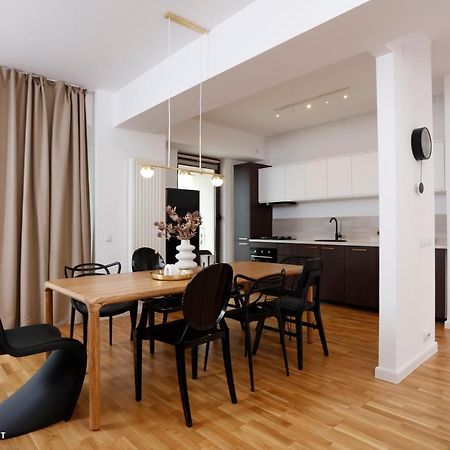 Old Fancy 2Br Pipera Apartment Voluntari Εξωτερικό φωτογραφία
